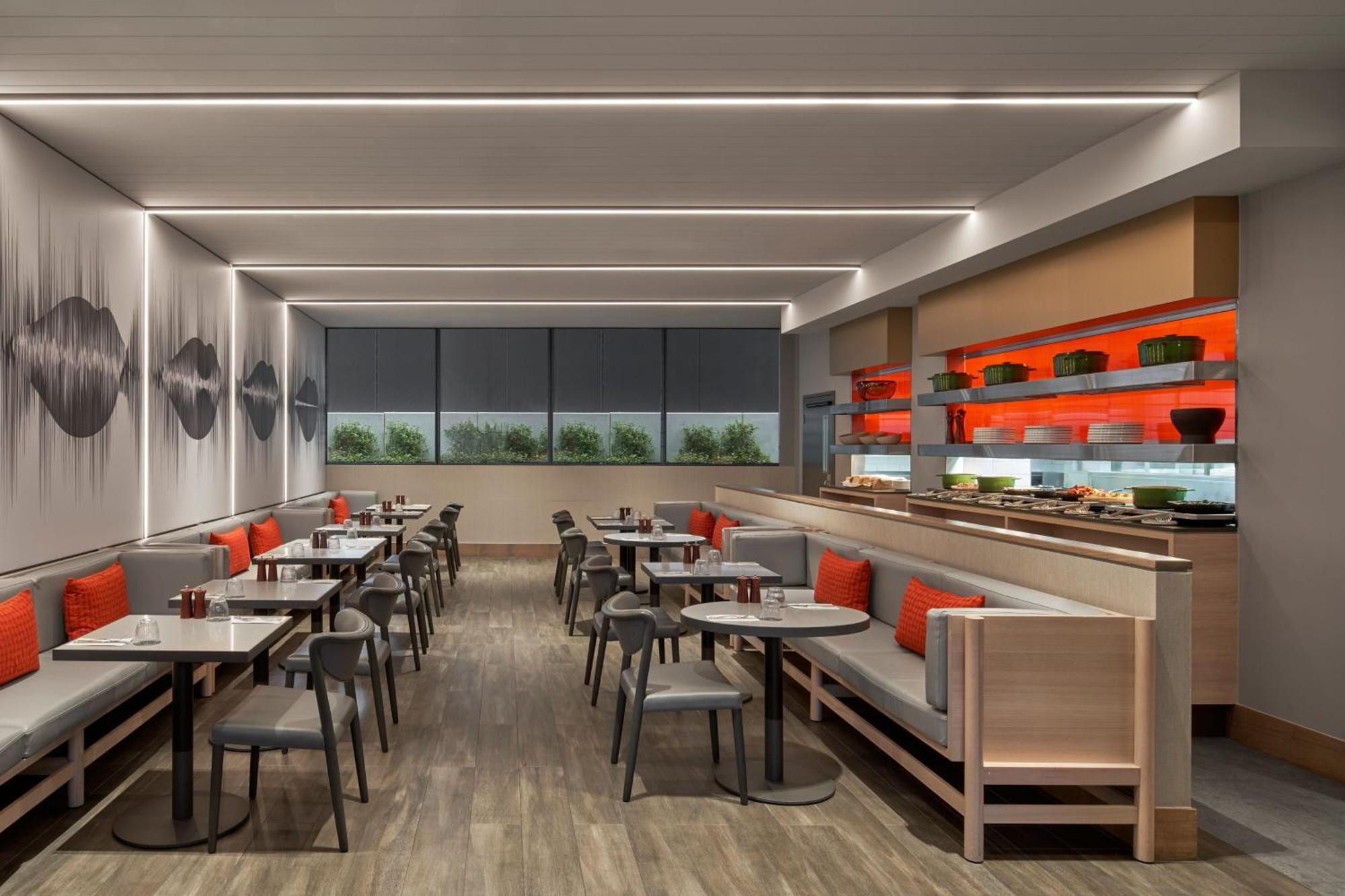 Hotel Courtyard By Marriott Melbourne Flagstaff Gardens Exterior foto